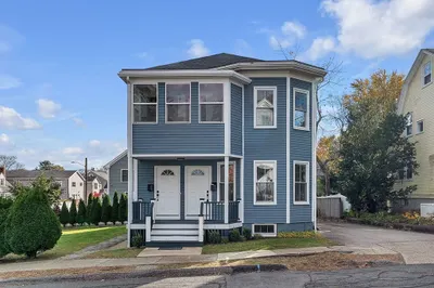 51-53 Harrington Street #53 1