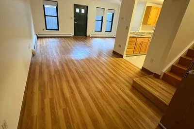 400 Massachusetts Ave #3