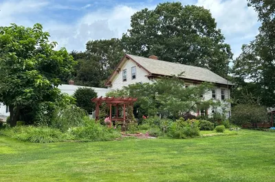 121 School St 1