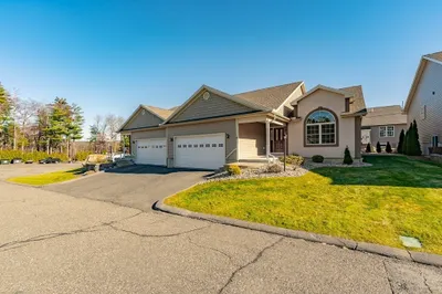 46 Palmer Rd #7 1