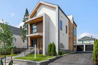 31 Conwell Ave 1