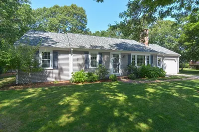 61 Tarpon Rd 1