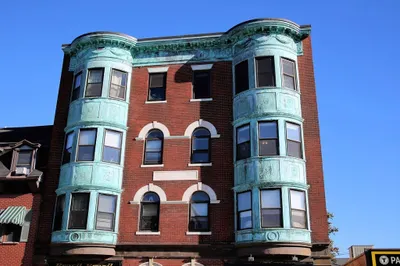 27 Maverick Square #3 1