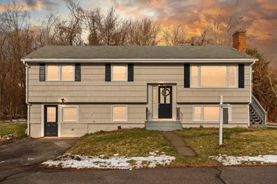 8 Maple Lane 1