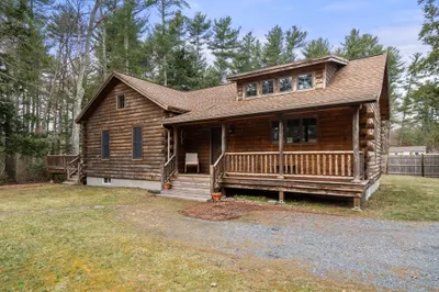 153 Pine Street 1