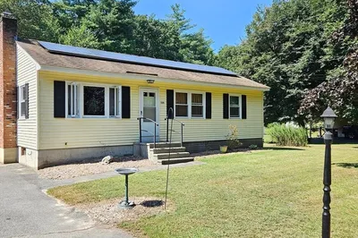 120 Walker Rd 1