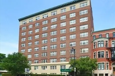 534 Beacon St #101