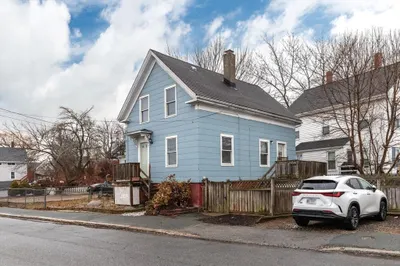 13 Sargent Street 1