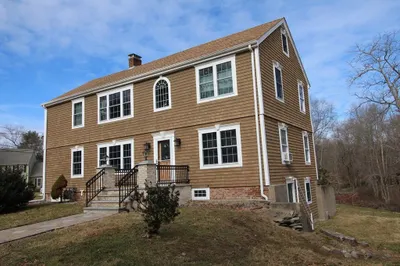 218 Thurber Ave #1 1