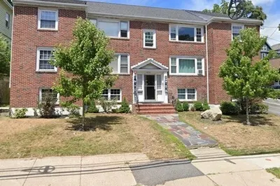 4833 Washington Street #2L 1