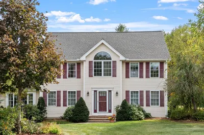 9 Chandler Rd 1