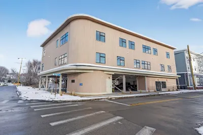 140 Shirley Street #240