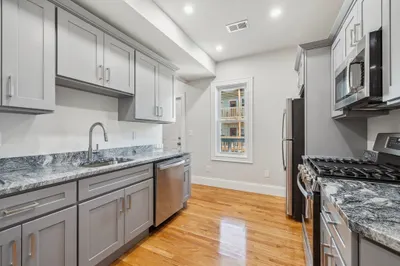 17 Verrill St #2