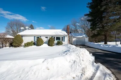 18 Fairview Road