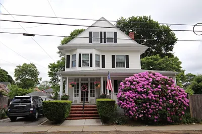 27 Summer St