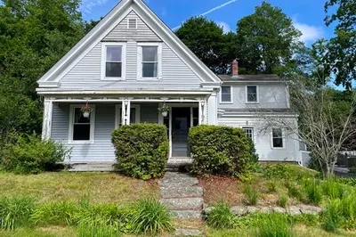 372 School St 1
