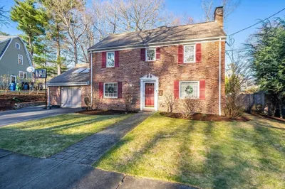17 Woodhaven Rd 1