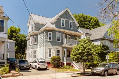 188 Willow Ave