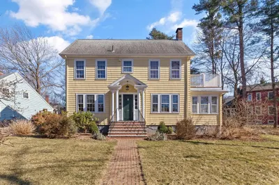 3 Wachusett Circle 1
