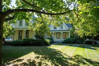 189 Center St 1