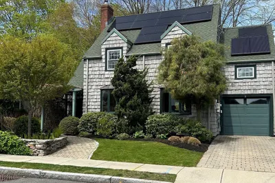 8 Sunset Rd