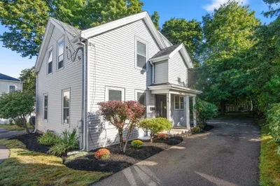 354 Hunnewell Street 1