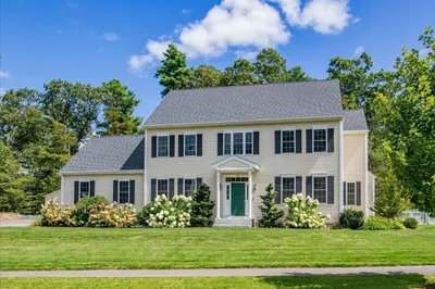12 Bristol Pond Dr 1