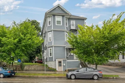 775 Plymouth Ave 1