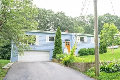 10 Fair Oaks Road #10 1