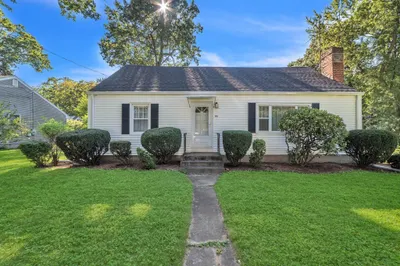 93 Lewis Ave 1