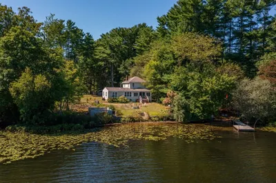 166 Pine Grove Ave