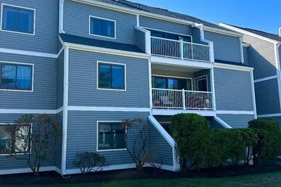 1100 Salem Street #36