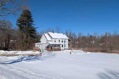 9 Turnpike Road #2 1