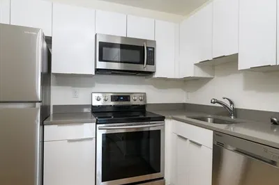 44 Parker Hill Ave #14