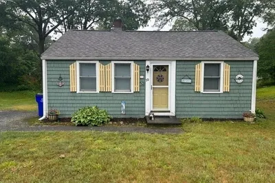 30 Marjorie Ave
