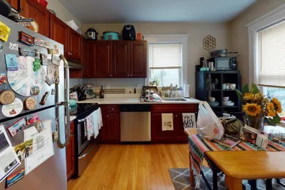295-297 Washington St #295 1