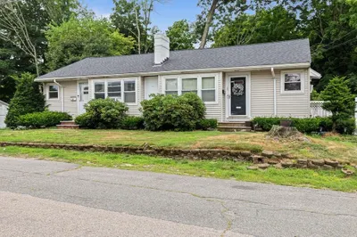 29 Lovett Ave