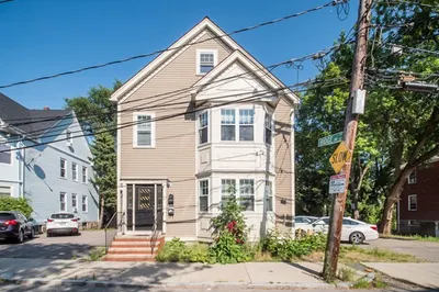 145 Murdock St #1 1