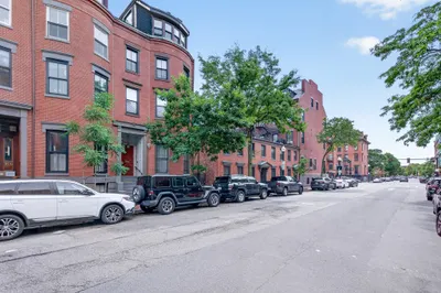 520 Shawmut Avenue #1 1