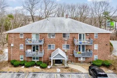 302 Boston Post Rd E Rd #A12