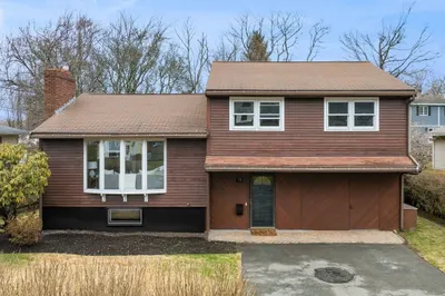 78 Bayview Rd 1