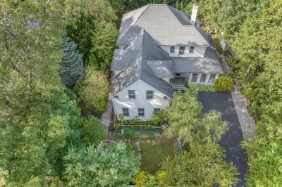 125 Manor Ave