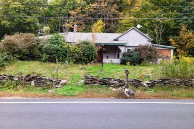 426 W Main St