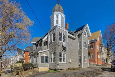 72 Newhall St 1