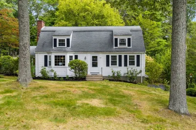 47 Pequot Rd
