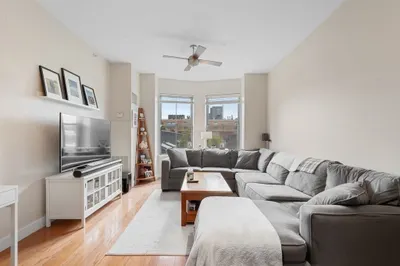 15 Waltham St #B505 1