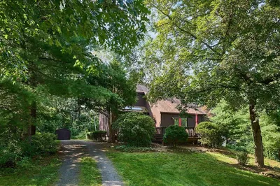 35 E Taylor Hill Rd