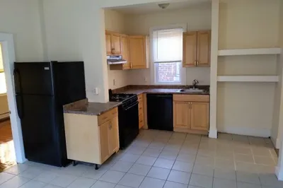117 Harrishof St #3 1