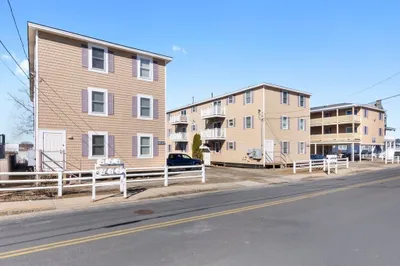 20 Cable Ave #13