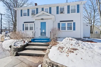 469-471 Washington Street 1